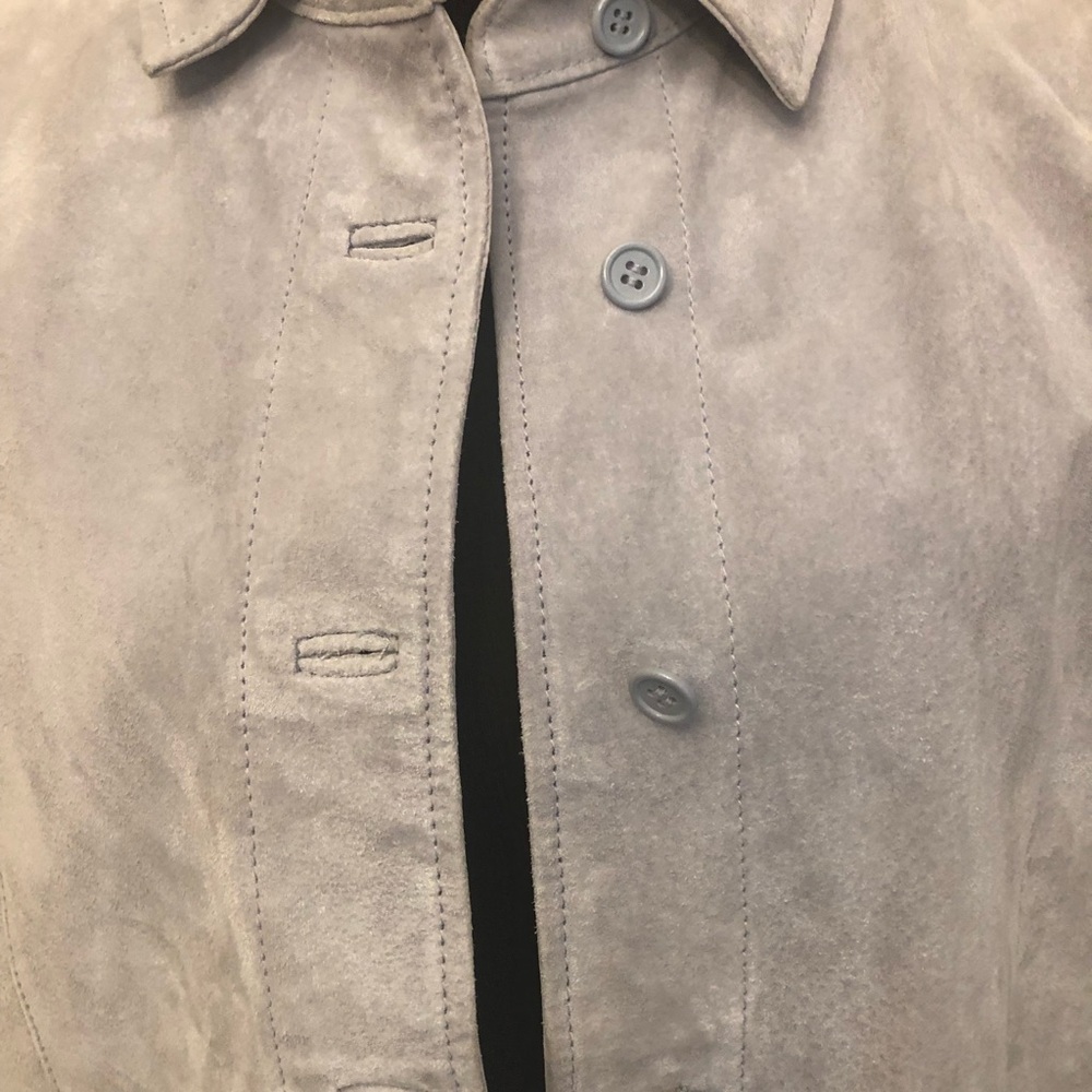Ladies' light blue suede jacket size M by TravelSmith - Picture 10 of 15